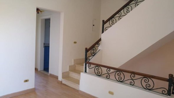 villa twin house for rent in Sheikh Zayed City