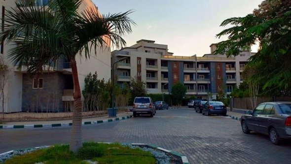 flat for rent furnished in Sheikh Zayed City dunes