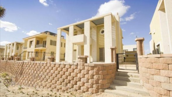 Best Lodging Villa in Cairo at  Alex Desert Road